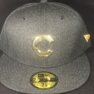 Chicago Cubs New Era Fitted Hat Charcoal Gray